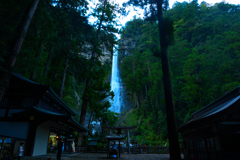 鳥居と那智滝