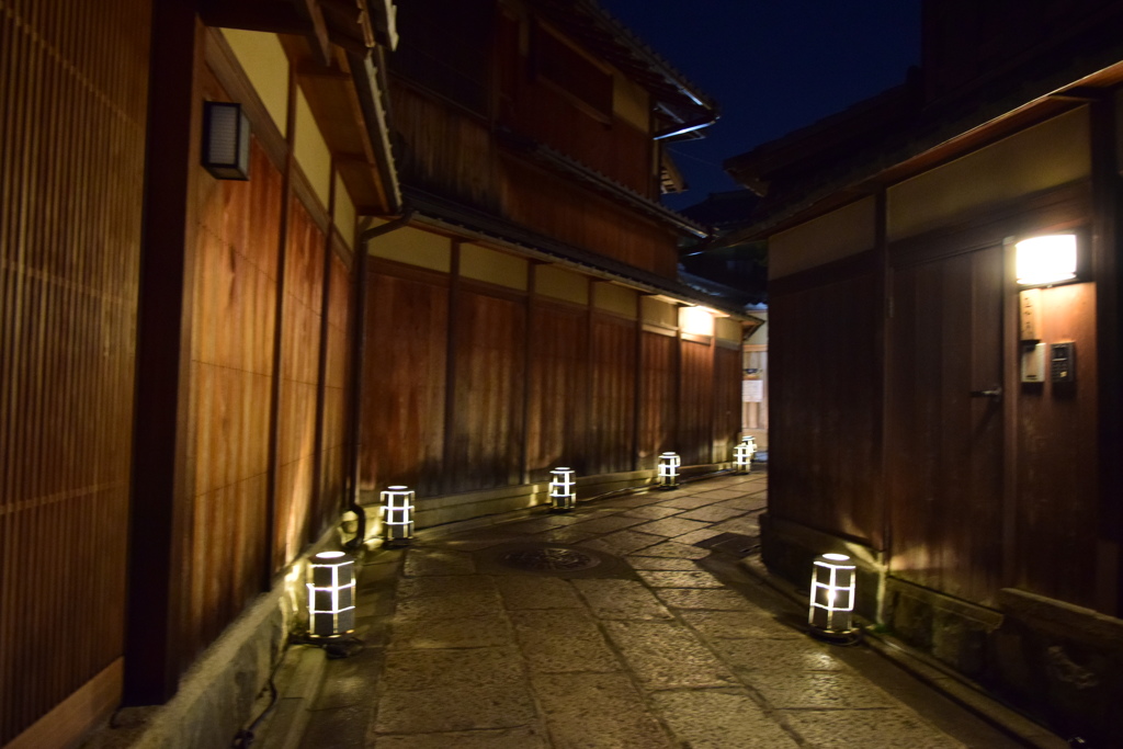 石塀小路