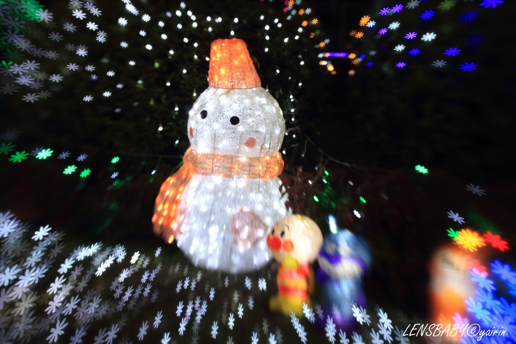 雪花が降る夜