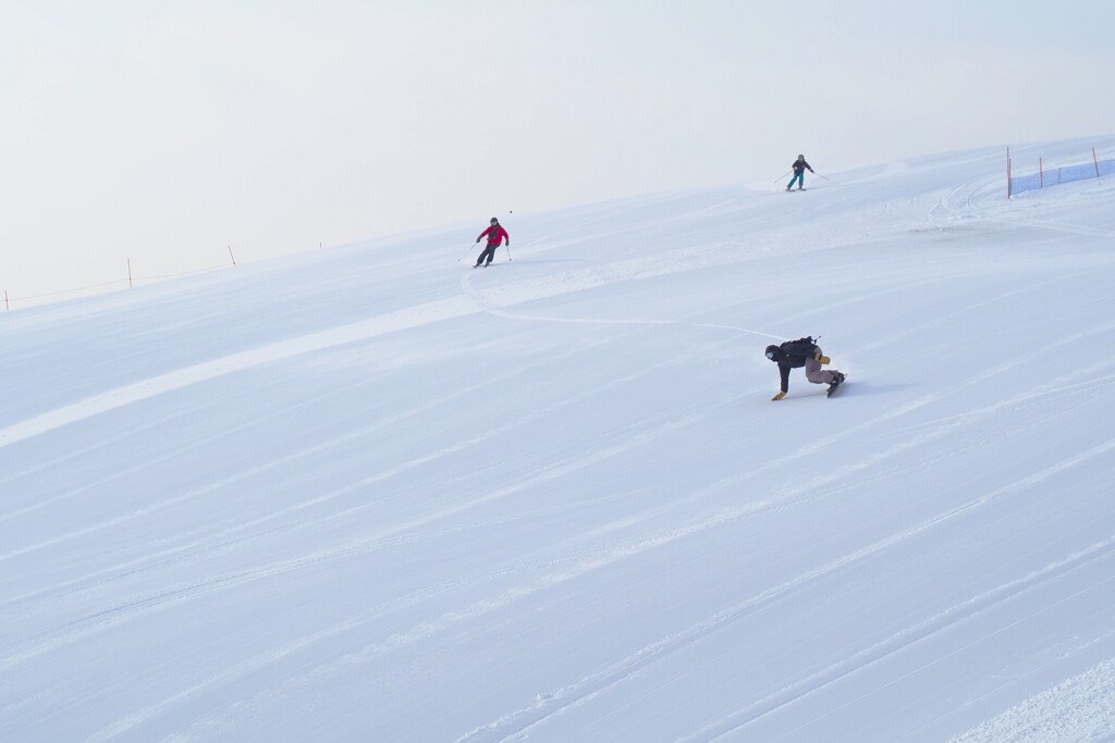 『シュプール』を描く