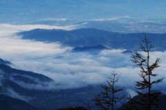 わきたつ雲海