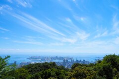 神戸　海と空と彩雲