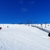 雪煙　スキーヤー