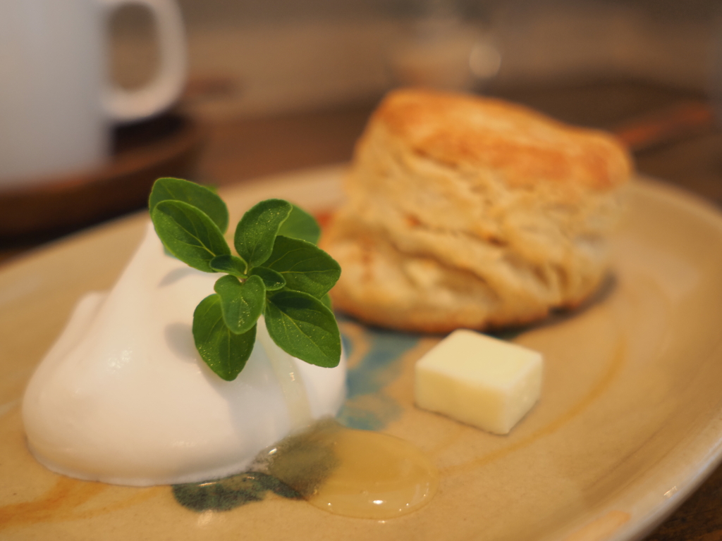 カフェのスコーン