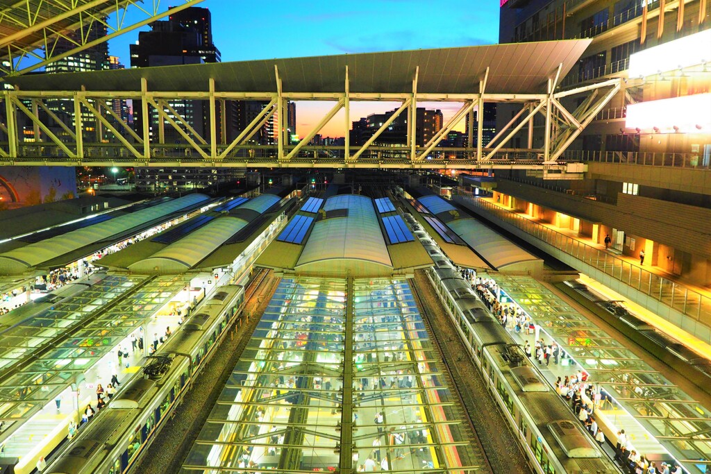 大阪駅ナイトⅡ