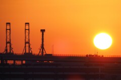 横浜『朝日とトレーラー』