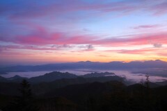 雲海「朝焼けの空」