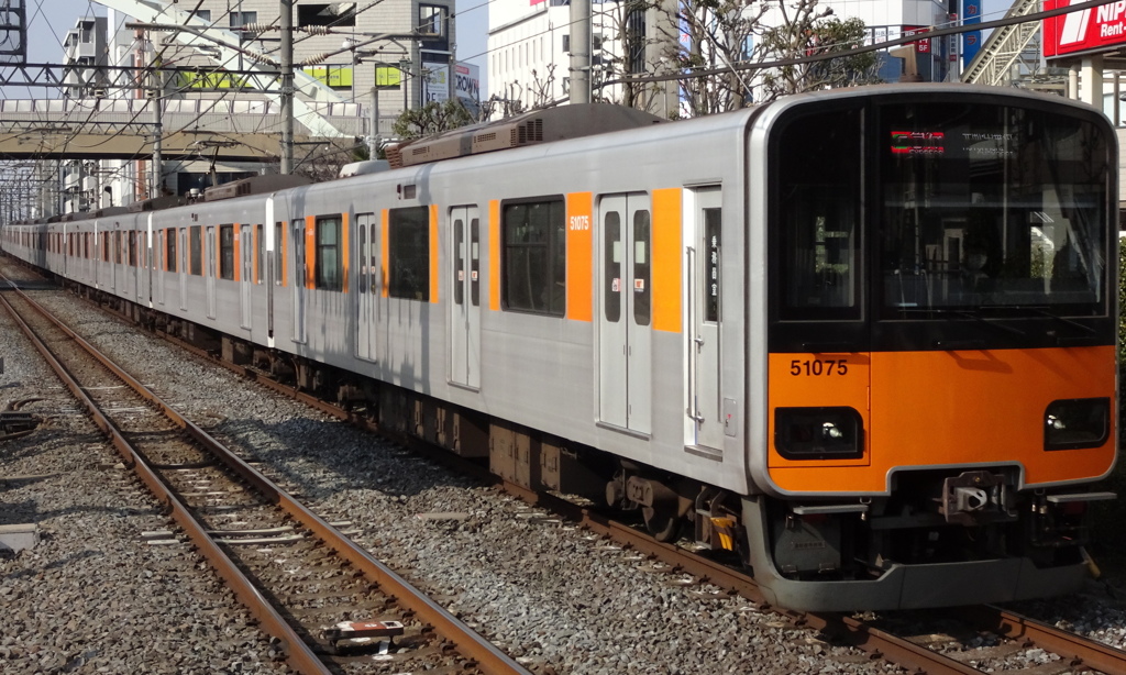 東武東上線50070系(東急東横線直通列車)