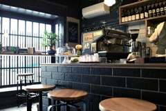 JAM JAR LOUNGE 店内