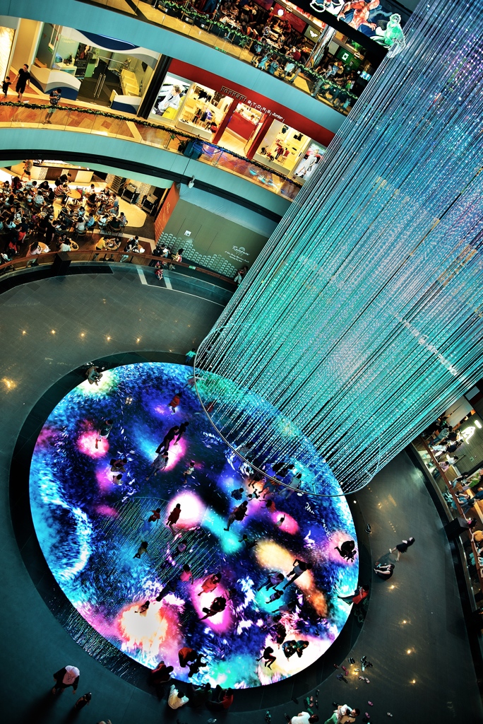 シンガポール64