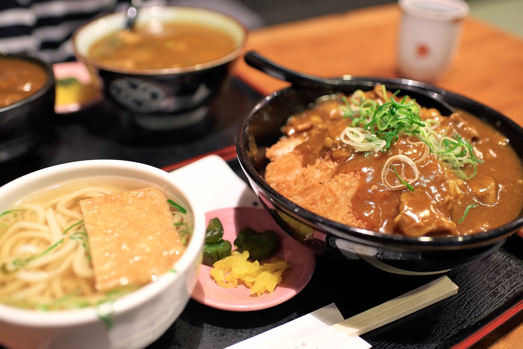 カツスジカレー定食