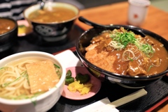 カツスジカレー定食