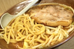 横東ラーメン