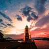 日本の風景　紅に染まる灯台