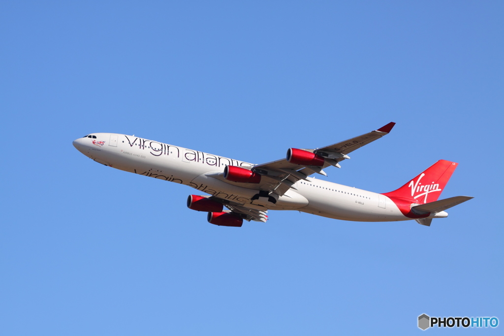 Virgin Airbus A340-313X