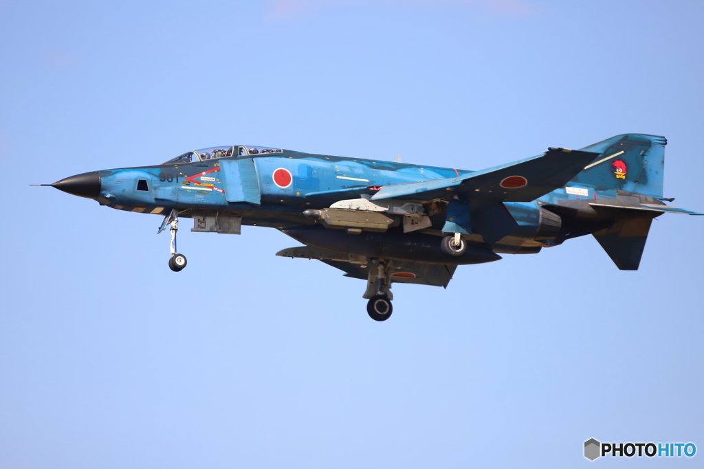 百里基地_RF-4E洋上迷彩