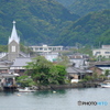 海辺に立つ教会