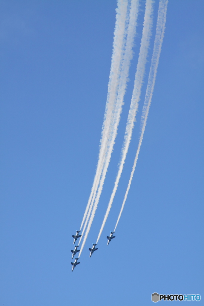 Blue Impulse Hyakuri 2009 Rain Fall2