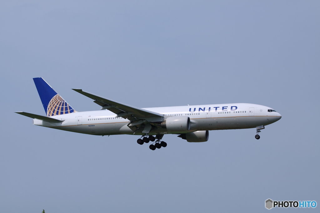 United Airlines Boeing 777-222/ER