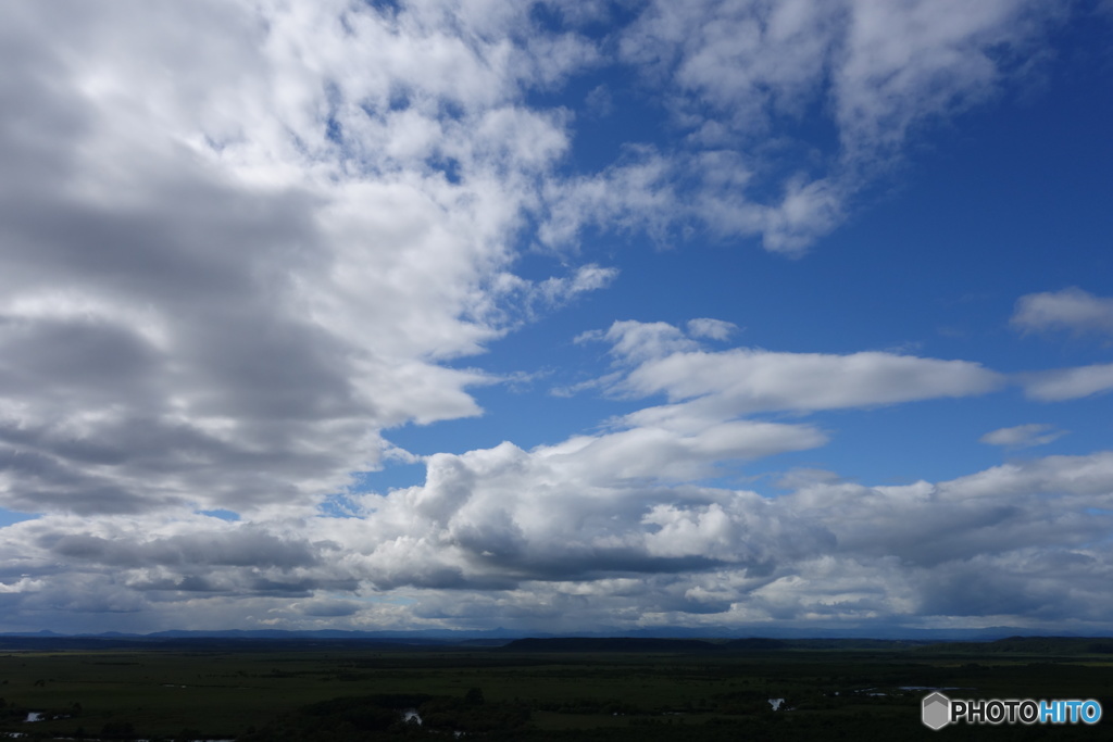 空と雲と釧路湿原