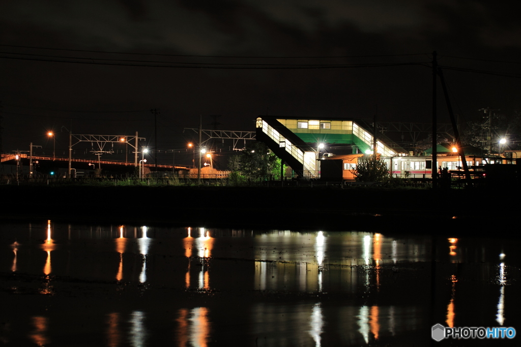 夜の南鳥海駅