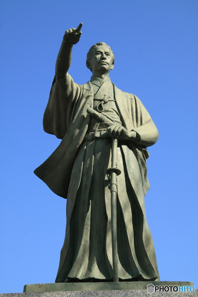 勝海舟像