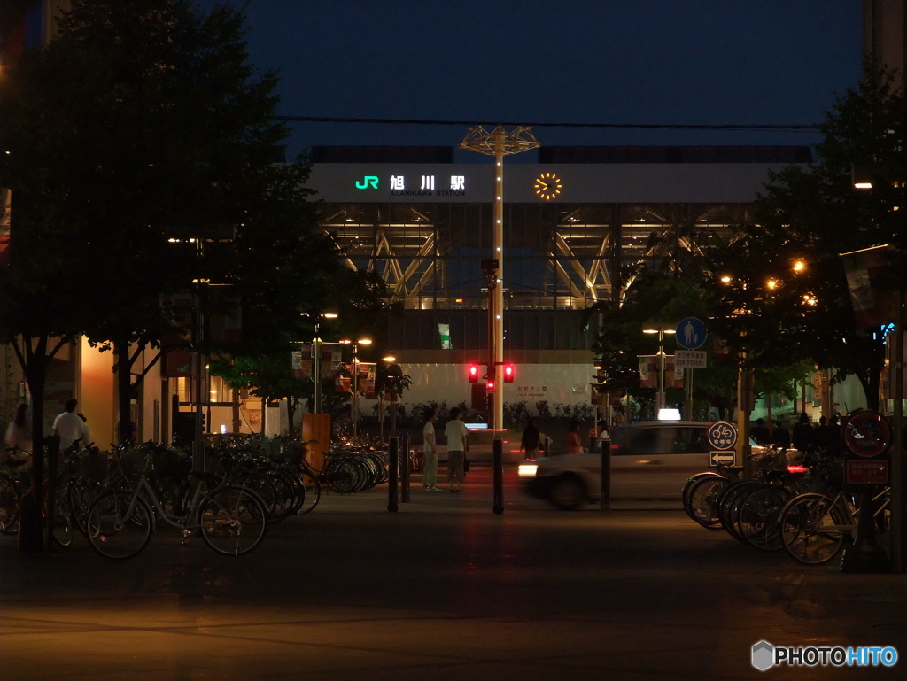 旭川駅と買物公園