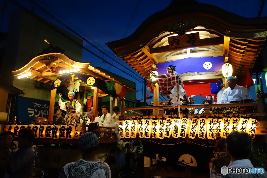 山車の競演