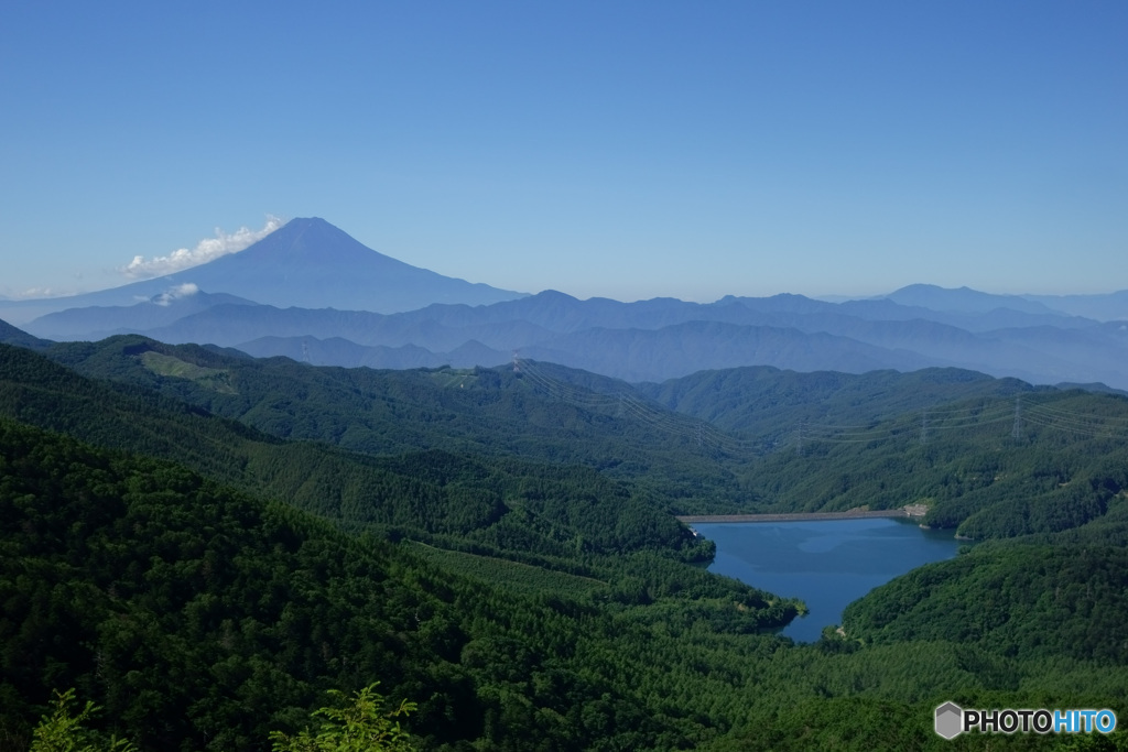 大菩薩嶺から見る富士山