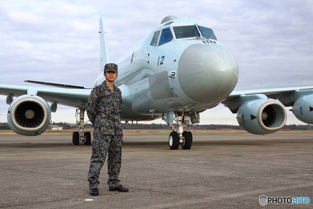 P-1哨戒機と空士長