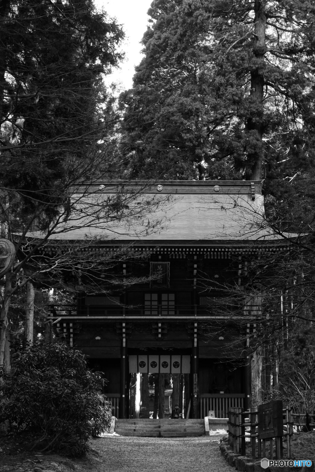 御岩神社 楼門