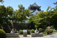 天下人家康公　出世ベンチ