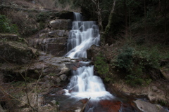 深山の滝