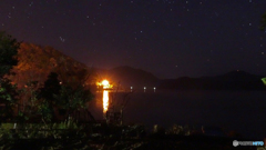 三方湖畔の夜景（ブレブレ(-_-;)）