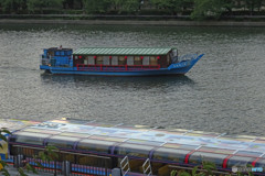 屋形舟