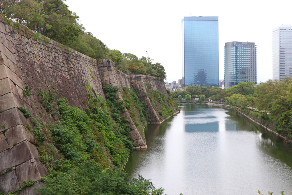 内堀東側