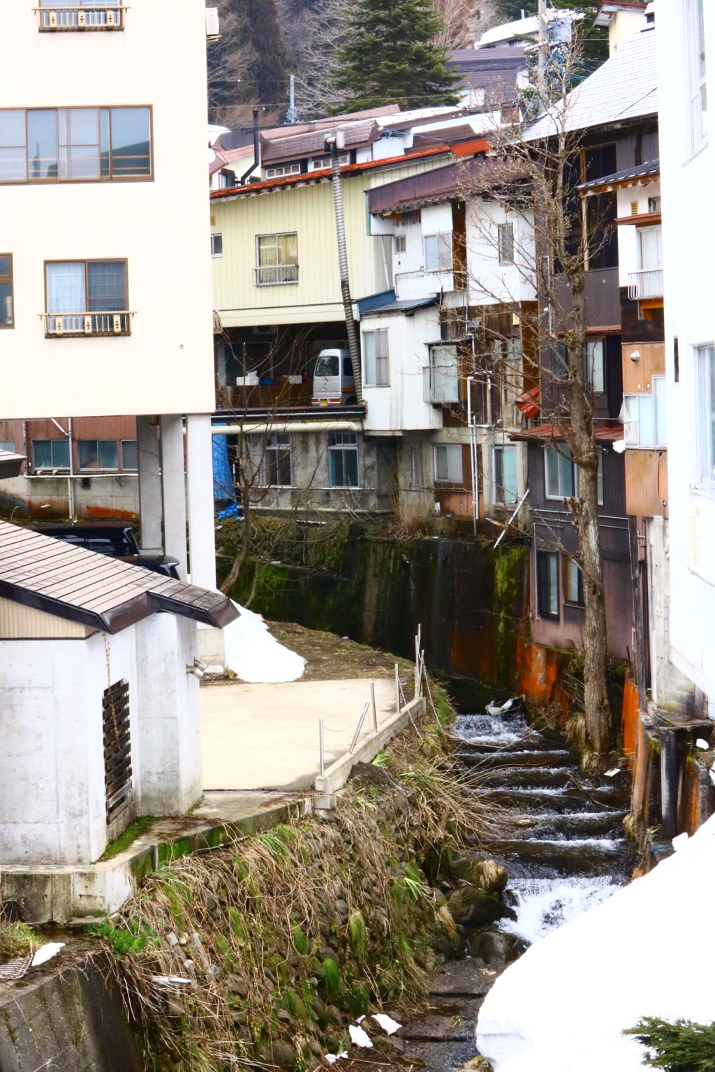 温泉街ならではの造り