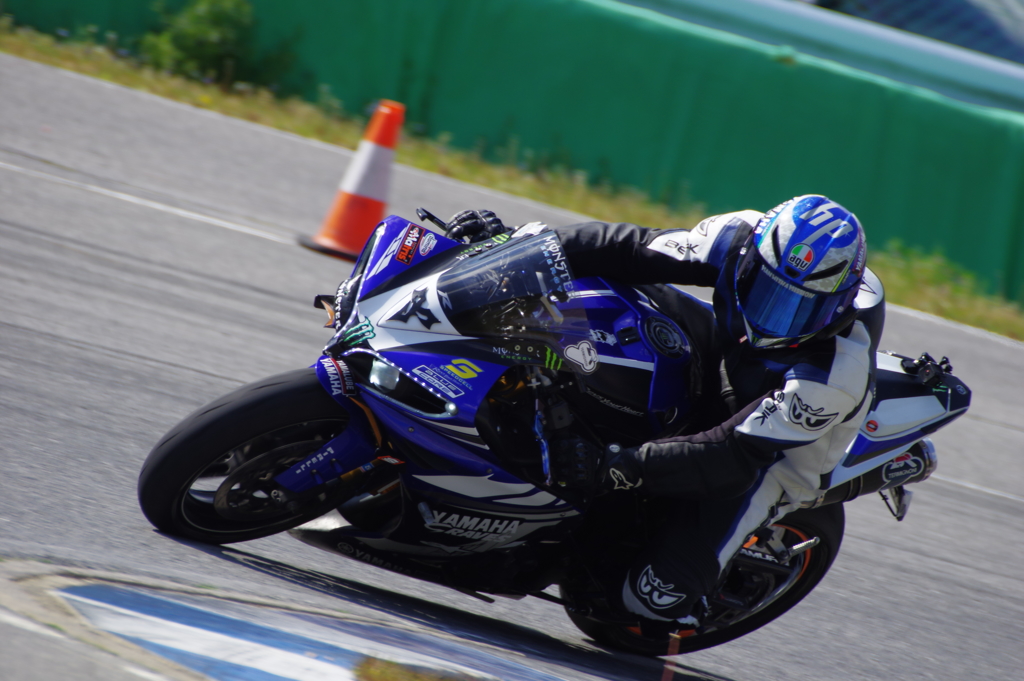 YZF-R1 in 幸田サーキット