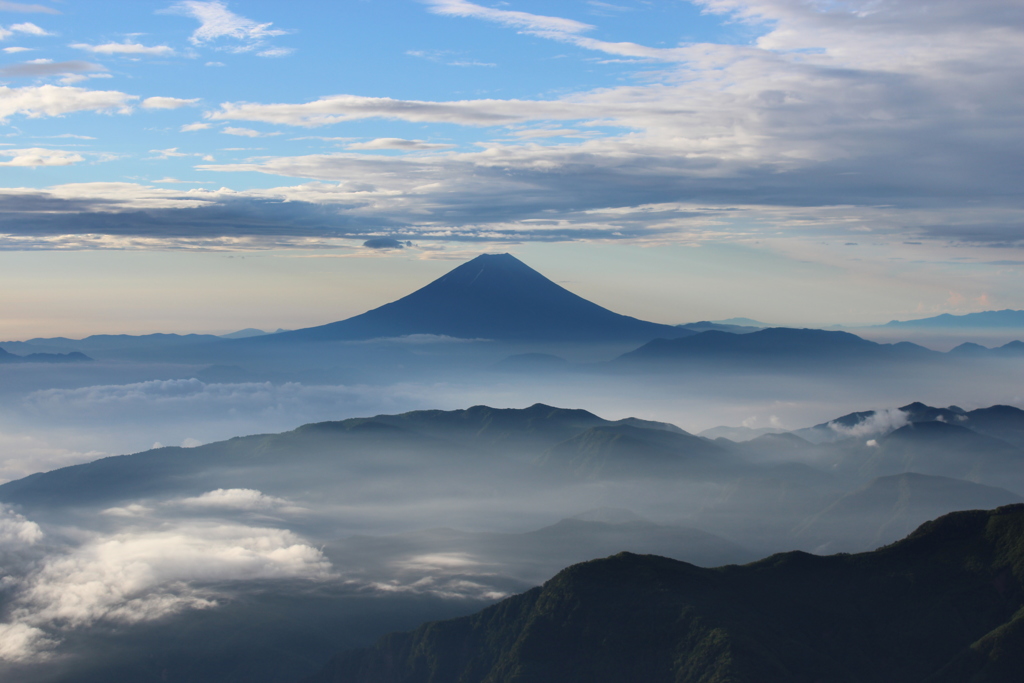 北岳 から の 富士山