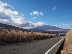 三国峠から富士山