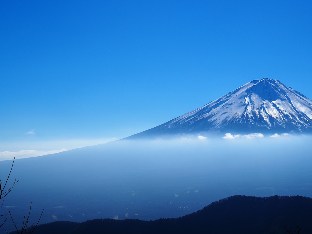 河口湖町毛無山から