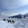 一緒に雪遊びした人々