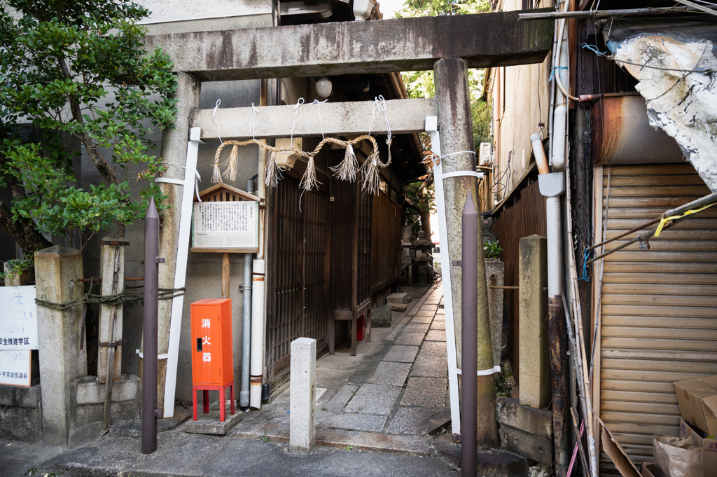 町の神社