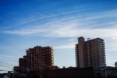 冷たい日の薄い雲