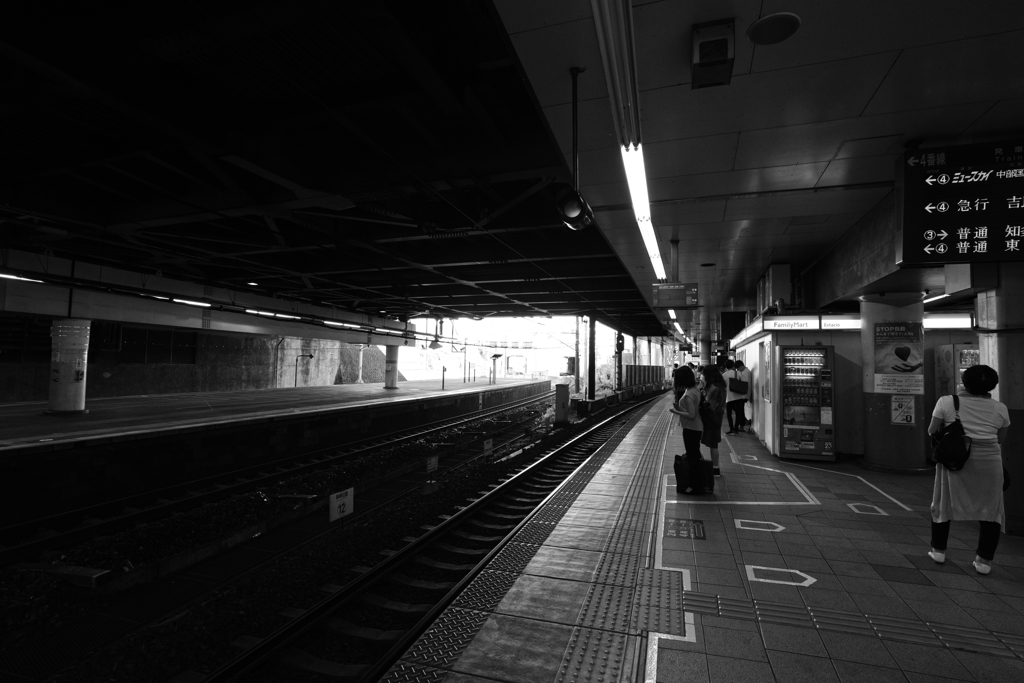 電車待ち