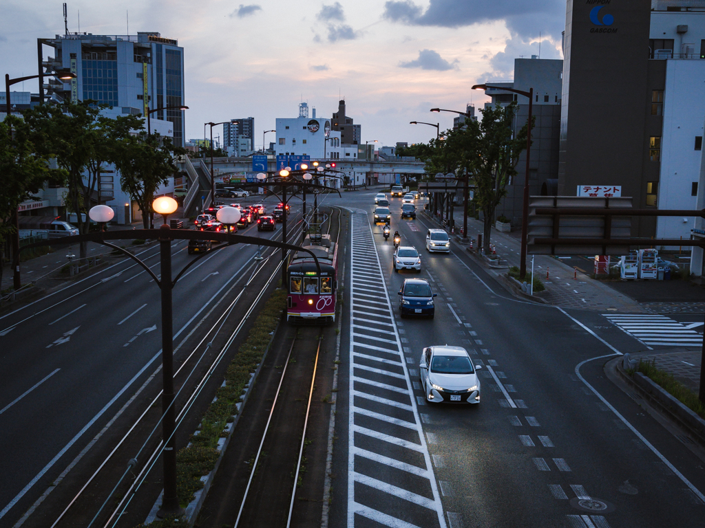 夕暮れ電車