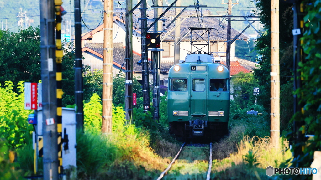 始発列車が来る