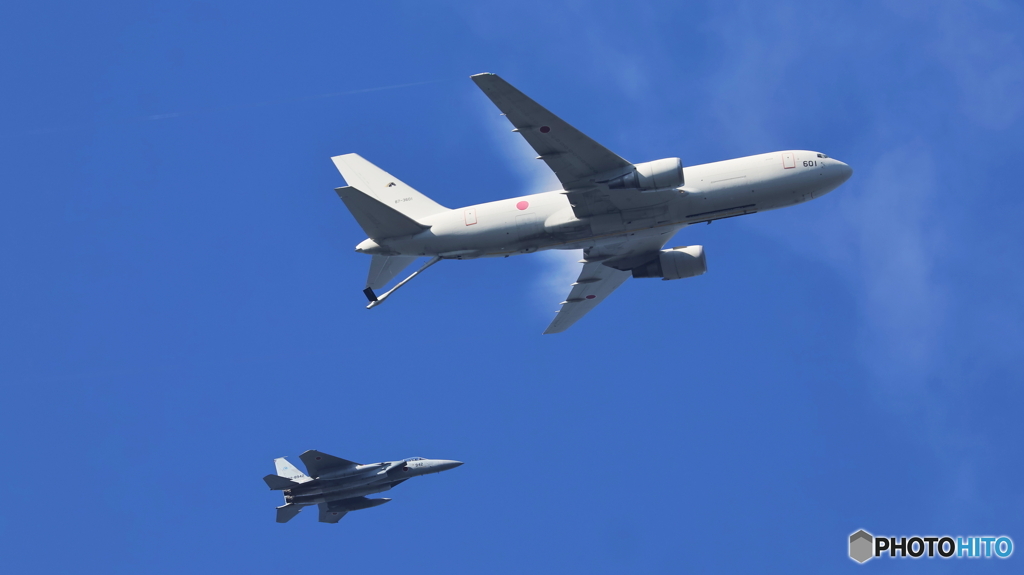 基地に行かずとも；