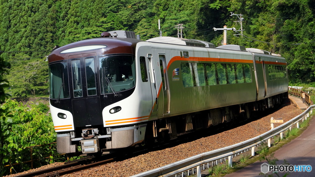 HC８５系試運転