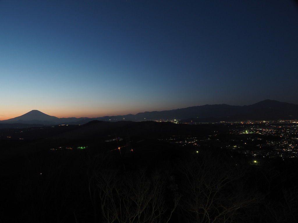 富士山と丹沢の山